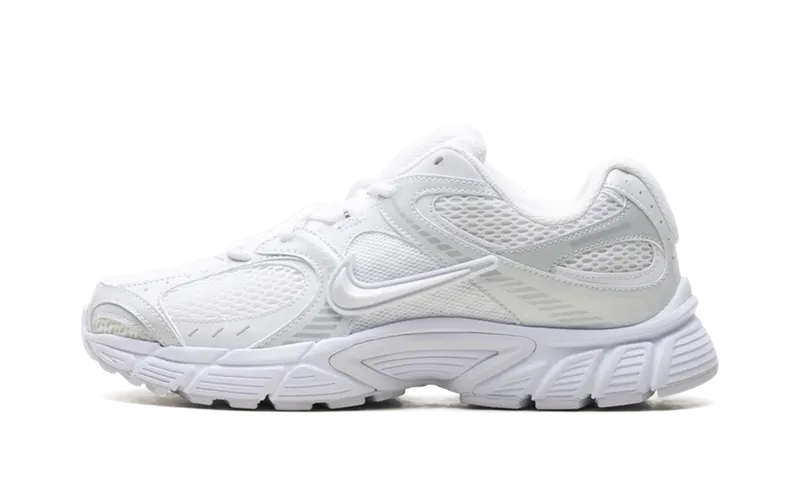 Nike V5 RNR “White Black Metallic Silver” (HQ7901-101)