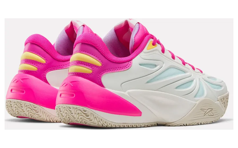 reebok-angel-reese-1 100285410