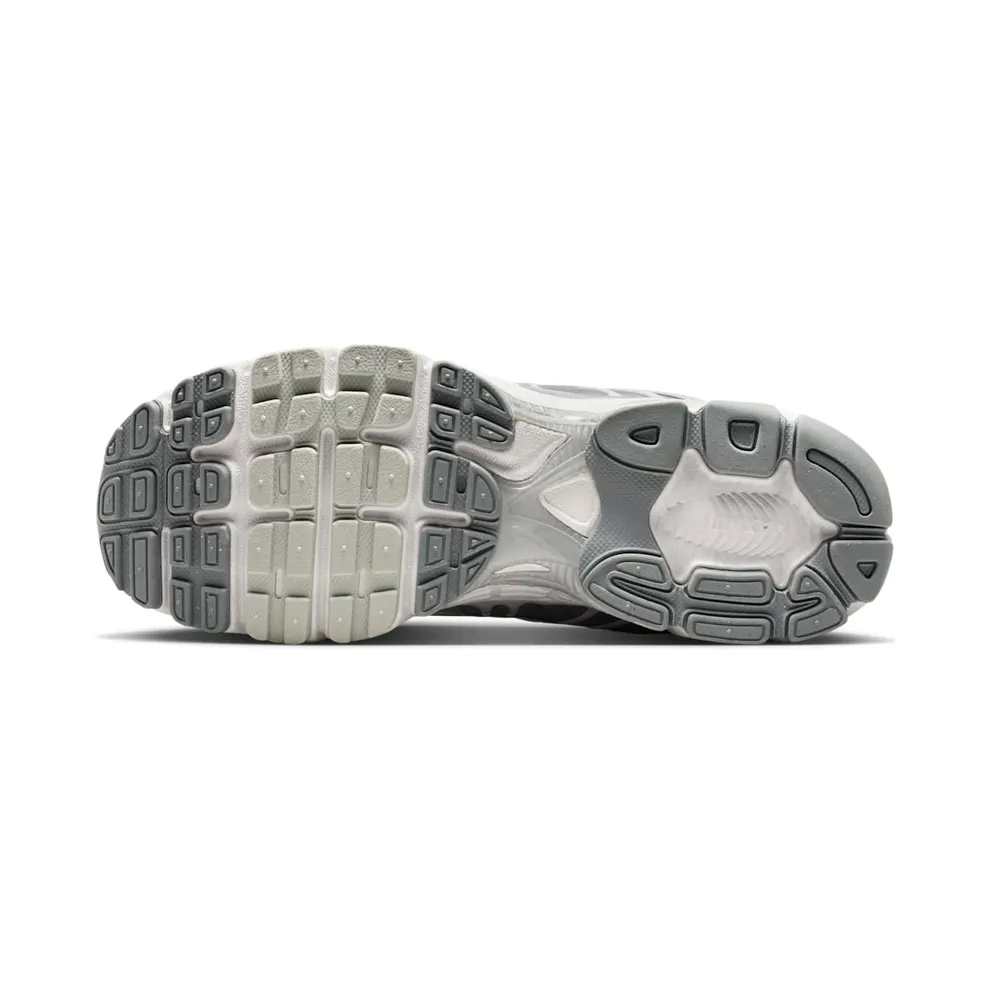 Nike Air Max Moto 2K Wolf Grey Vast Grey (IO9279-004)