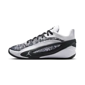 Jordan Luka 5 – Graffiti – Graffiti “White / Black” (IR0963-100)