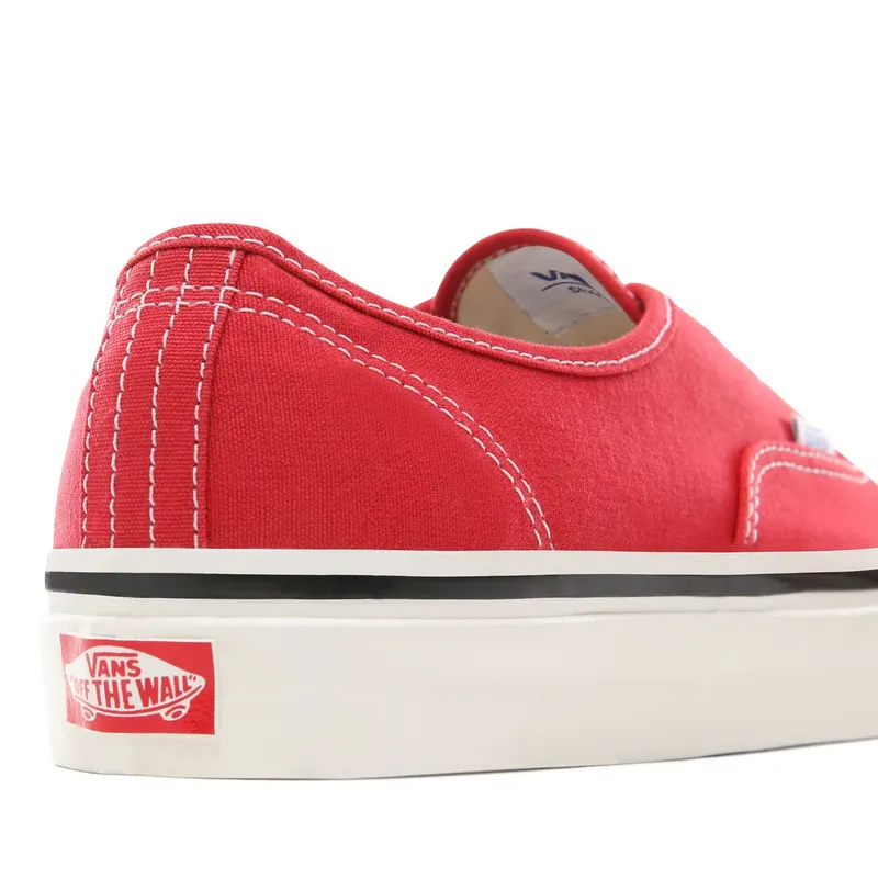 Vans Authentic 44 DX Anaheim Factory – Racing Red (VN0A38ENMR9)
