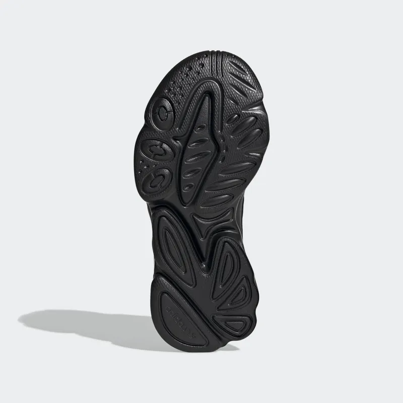 Adidas OZWEEGO Core Black / Core Black / Night Metallic (EF6298)