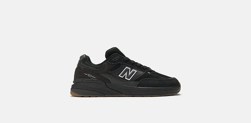 New Balance Numeric 933 Andrew Reynolds Black Gum (NM933NAP)