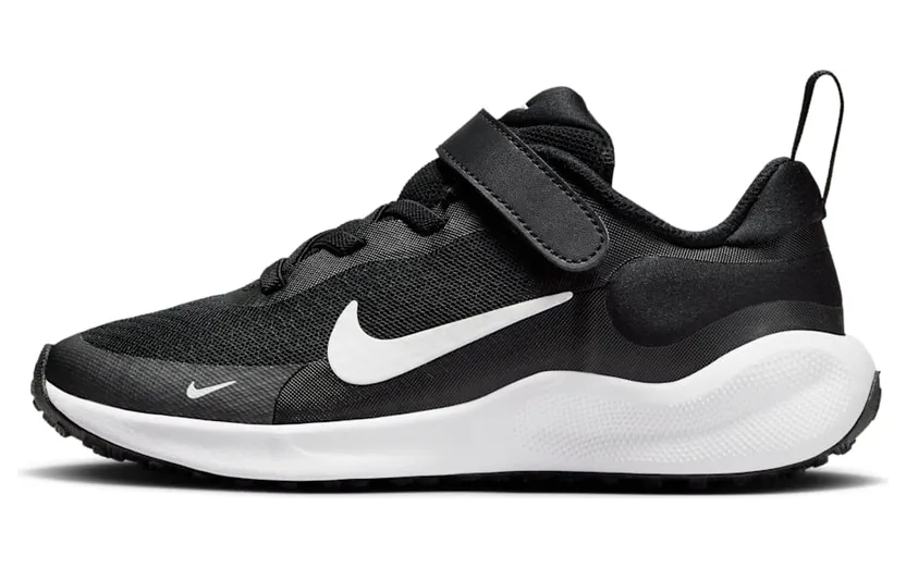 Nike Revolution 7 Zwart (FB7690-003)