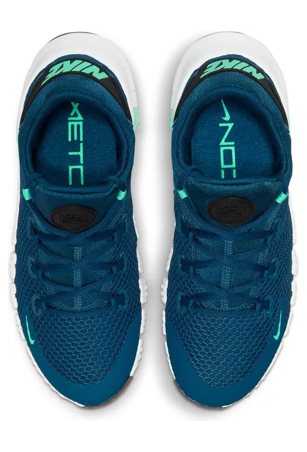 nike-free CZ0596-401