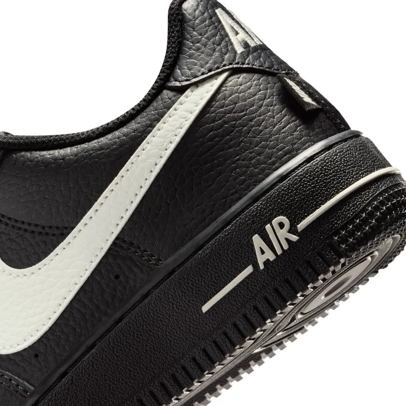 Nike Air Force 1 Black (IR0270-002)