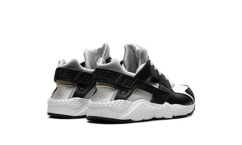 Nike Huarache Run Younger Kids’ Black (704949-044)