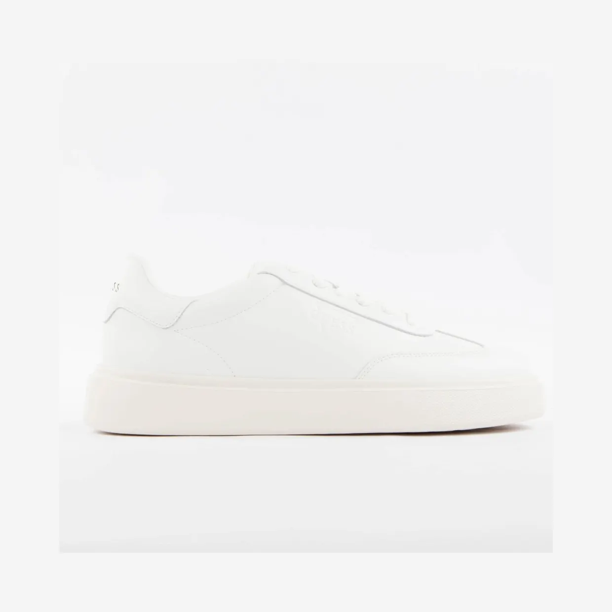 Guess White (FMFPLALEA12WHITE)