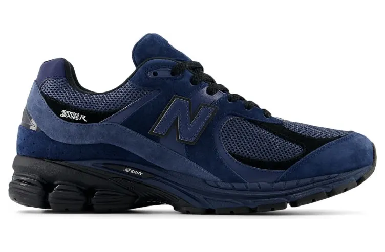 New Balance 2002R M2002RNL