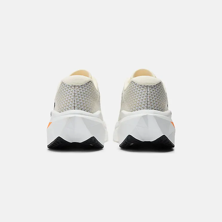 new-balance-fuelcell-supercomp WRCXCA4