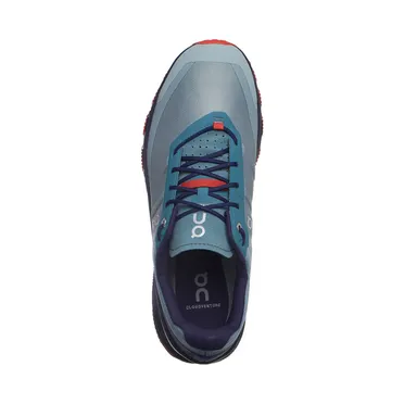on-running-sneaker 3299258