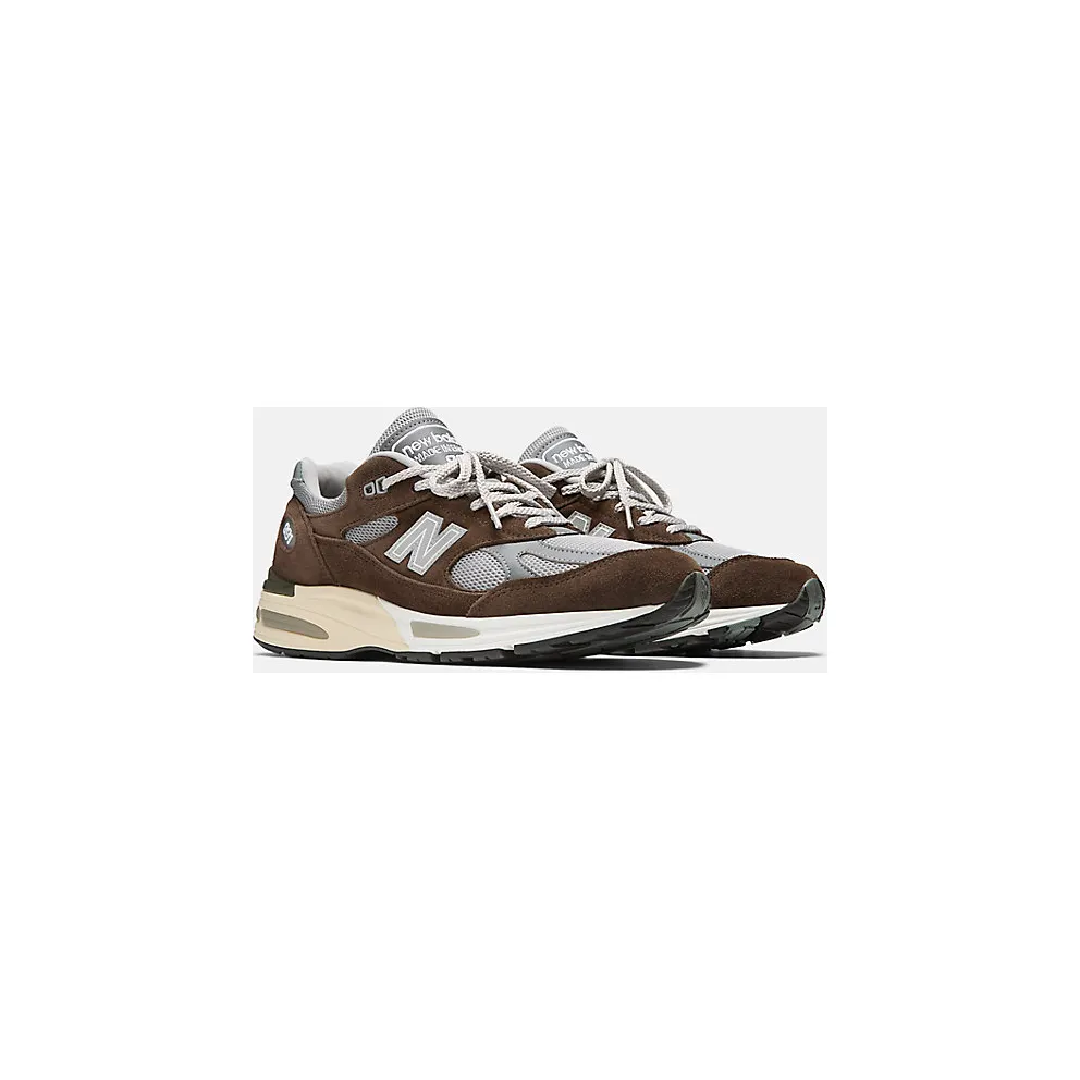 New Balance 991v2 “MiUK Slate Black Alloy” (U991BG2)