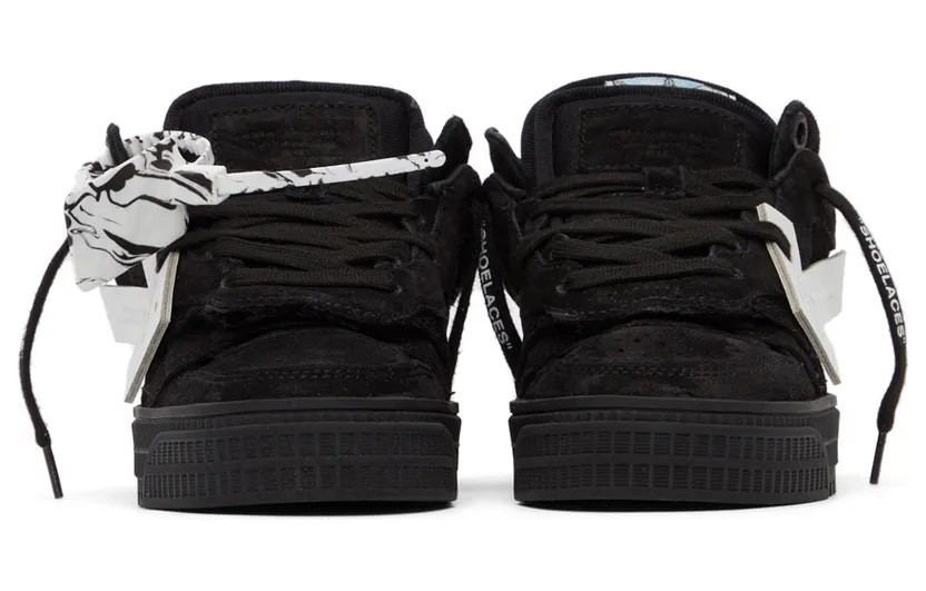 Off-White Floating Arrow “Black” (OWIA181F21LEA0011001) (2)