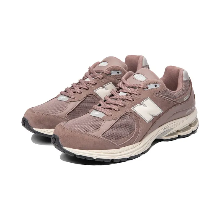 New Balance 2002R Latte Sea Salt (M2002RF1)