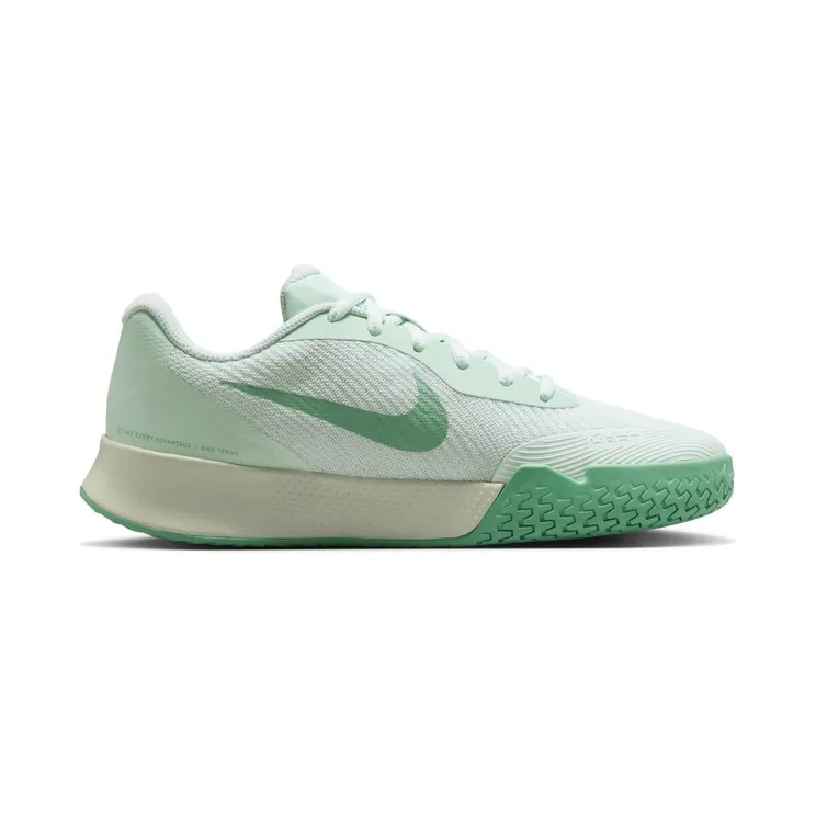 nikecourt FZ2156-301