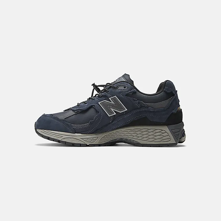 new-balance-2002r M2002RDO