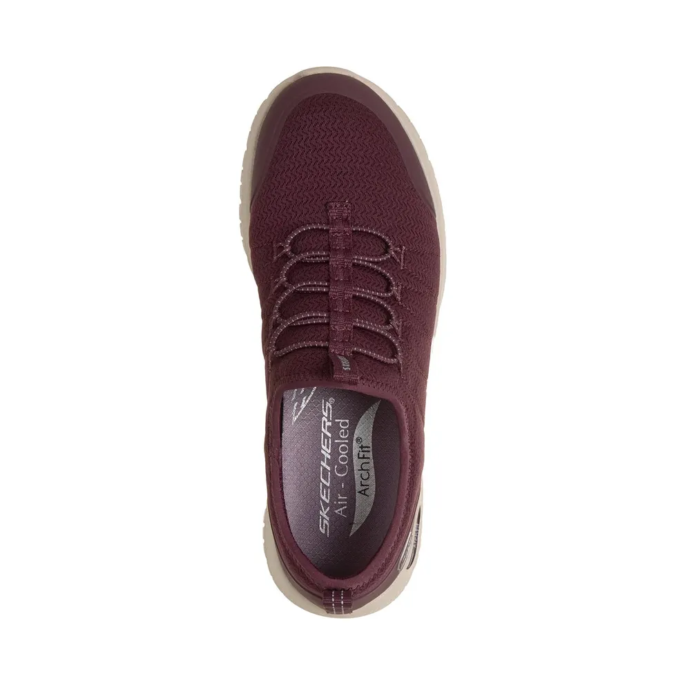 Skechers Arch Fit Virtue – Dahlia Sneaker Wijn