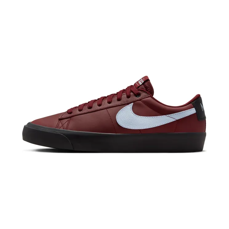 Nike SB Zoom Blazer Low Pro GT “Dark Team Red / Black / Light Armoury Blue” (DV1226-600)