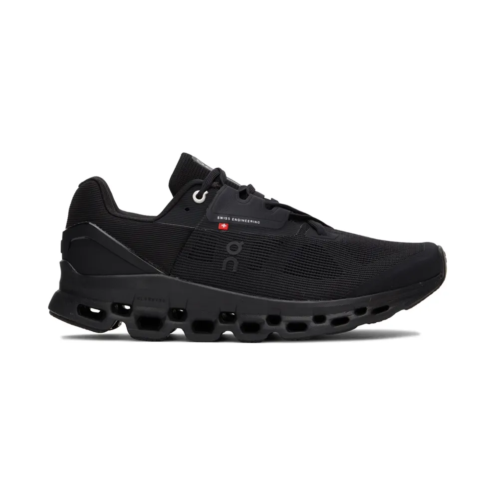 On Black Cloudstratus Sneakers (39.99214)