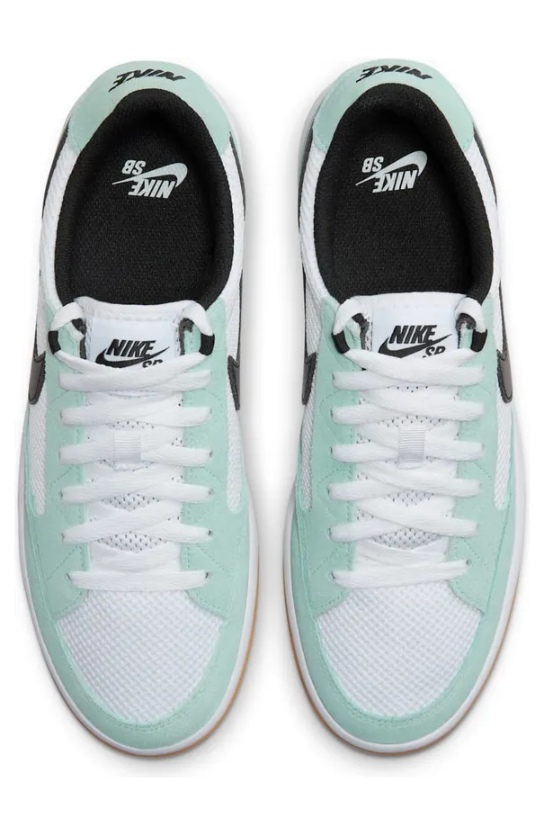 nike-sb CJ0887-300
