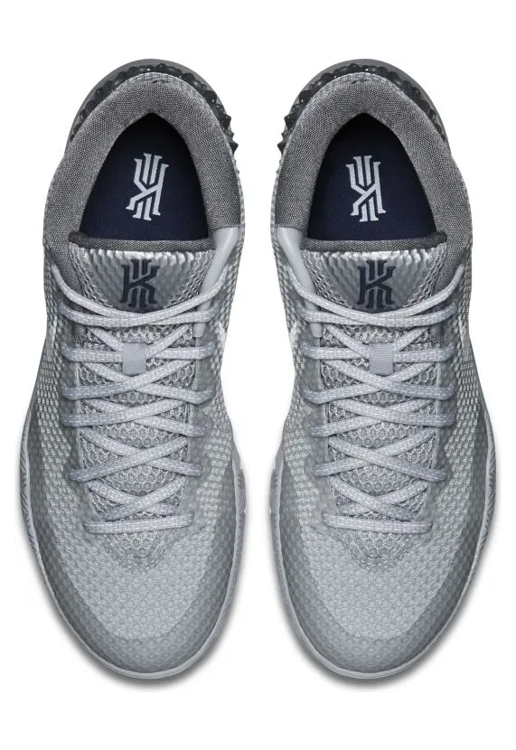 nike-kyrie 705277-010