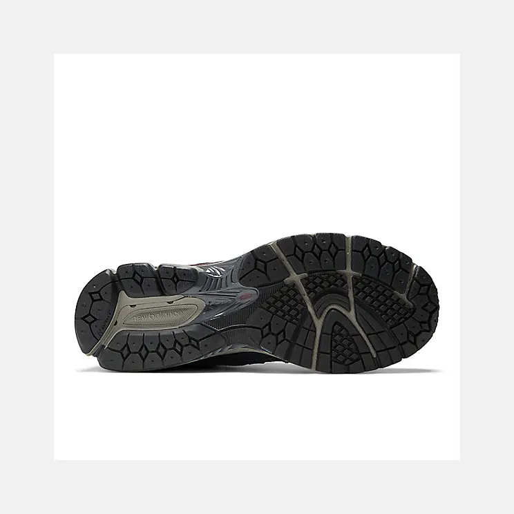 new-balance-2002r M2002RDO
