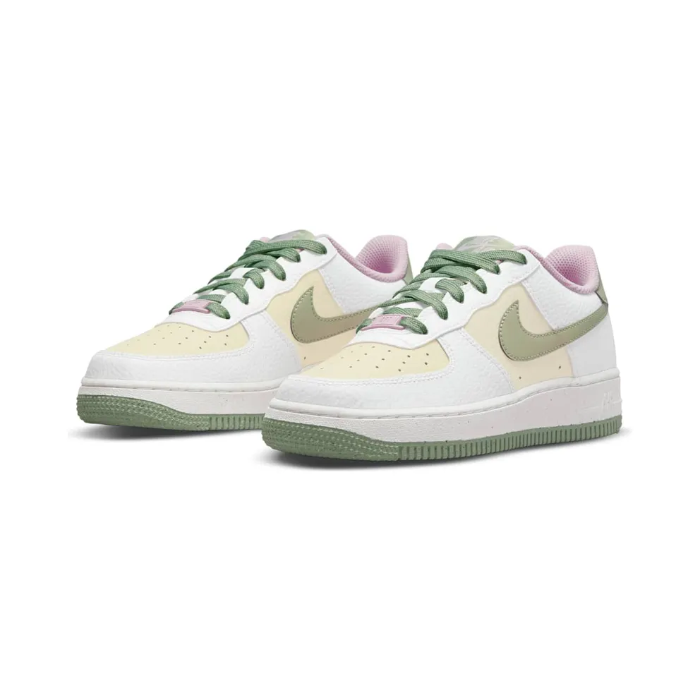 Nike Air Force 1 LV8 Older Kids’ White (DQ0360-100)