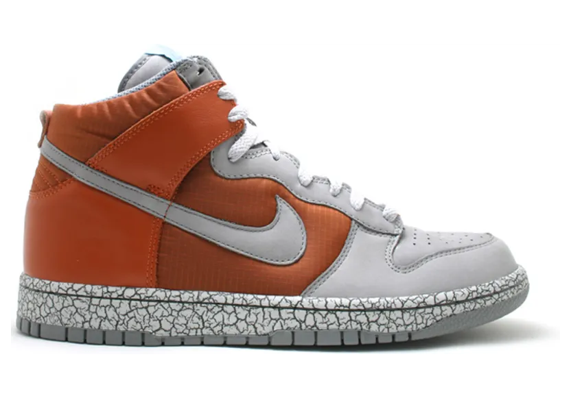 Nike Dunk High Earthquake Dark Orange