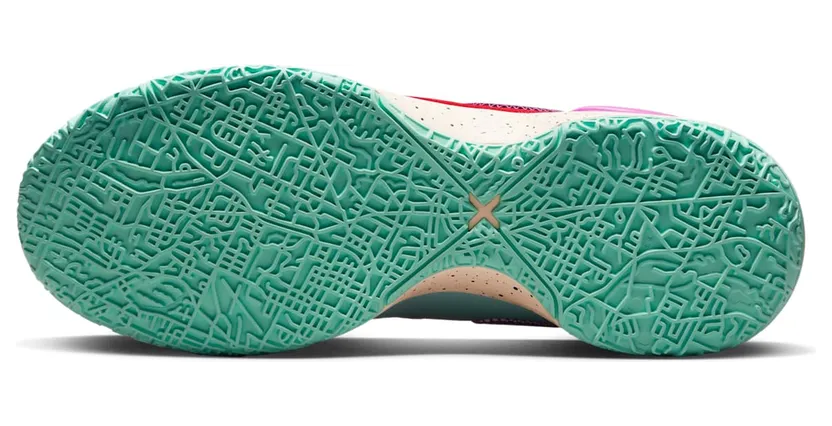 nike-lebron DR8784-600