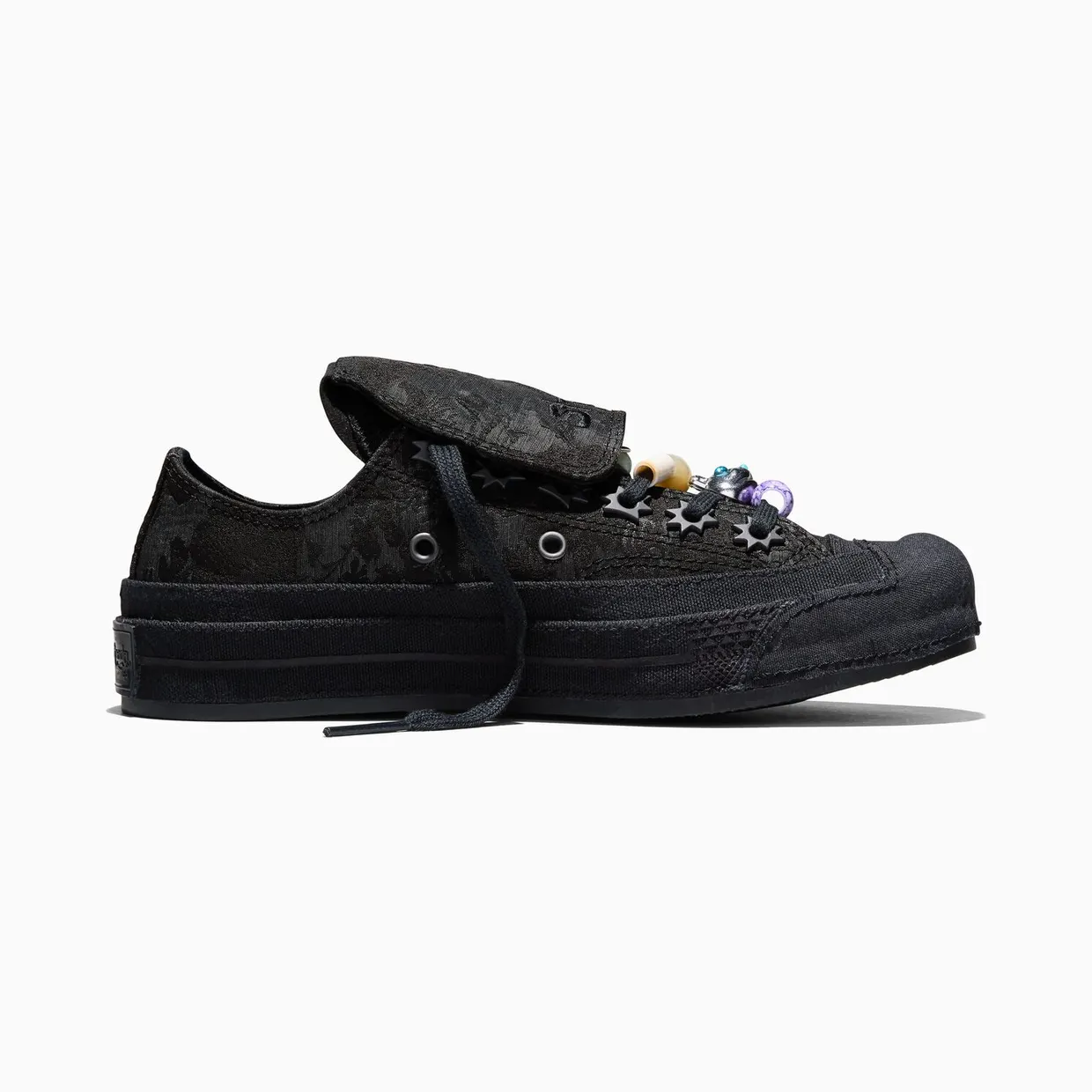 converse-chuck-taylor-all-star A19049C
