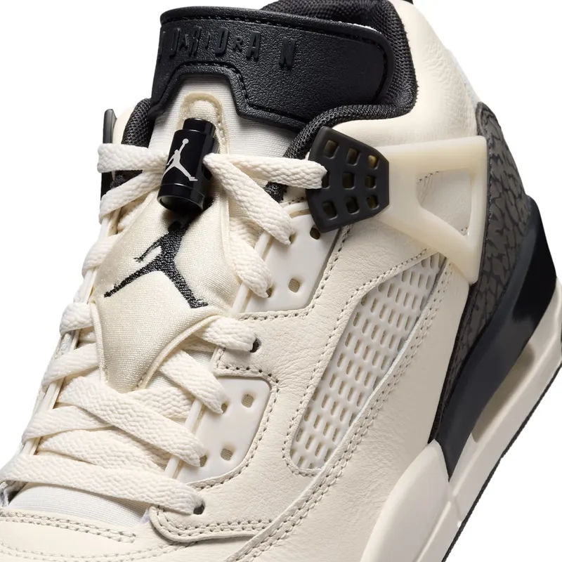 Jordan Spiz’ike Low – “Chalk / Chalk / Medium Ash / Off Noir” (IR1836-102)
