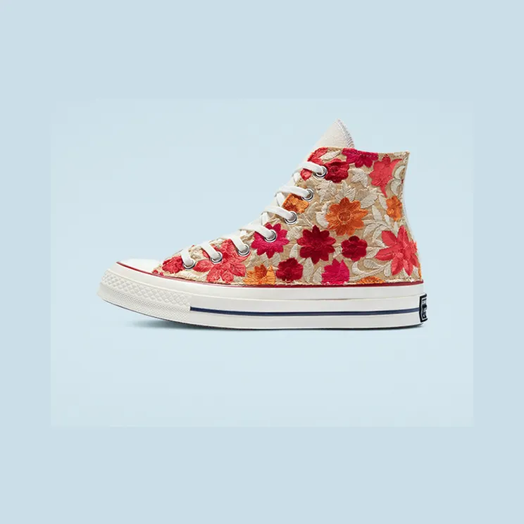 converse-chuck-taylor-all-star A03262C