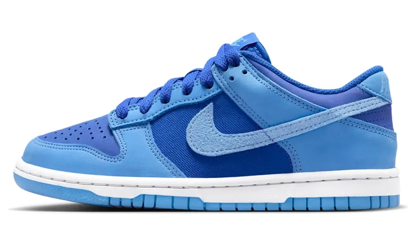Nike Dunk Low SE “Game Royal” (IB5721-400)