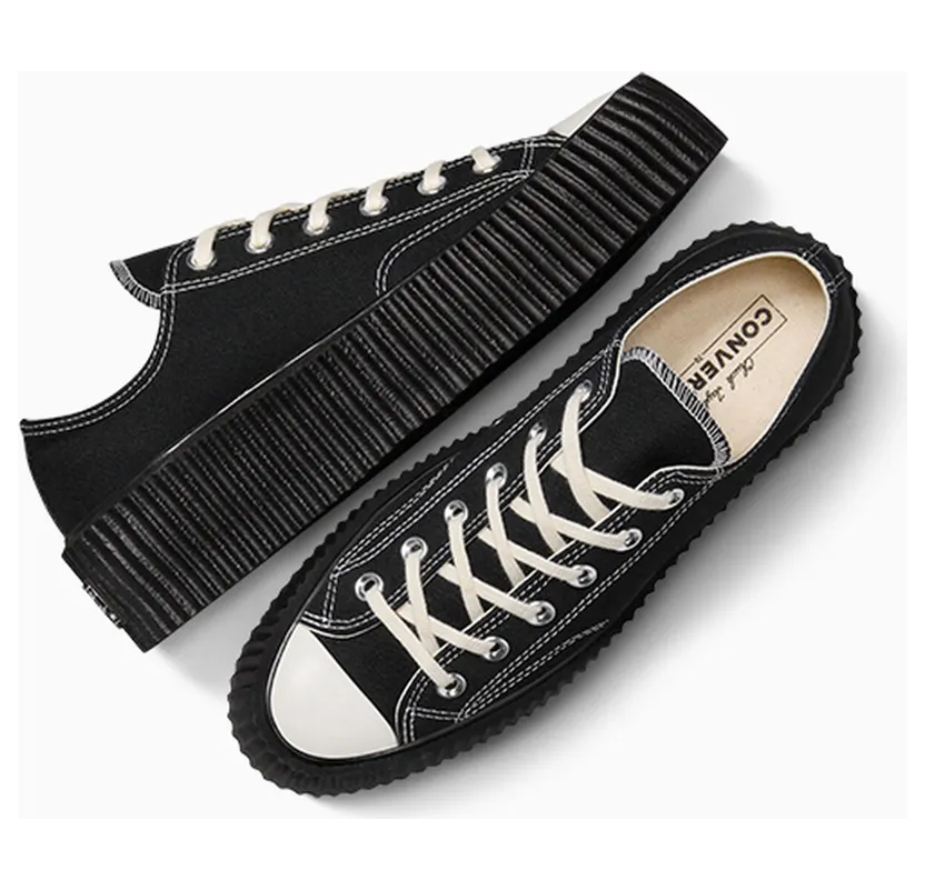 converse-chuck-taylor-all-star A12424C