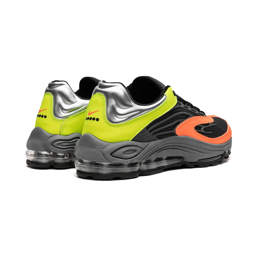 Nike Air Tuned Max “Black Volt Orange” (DH4793-700)