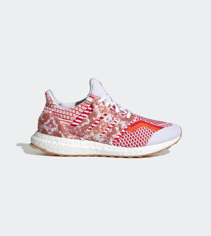 adidas Ultraboost 5.0 DNA Cloud White / Cloud White / Scarlet (GY3190)