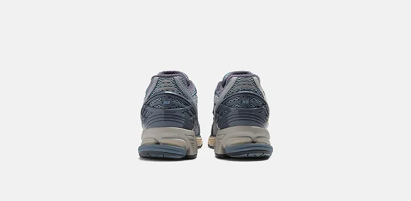 New Balance 1906R AURALEE Flint Stone (M1906RAL)