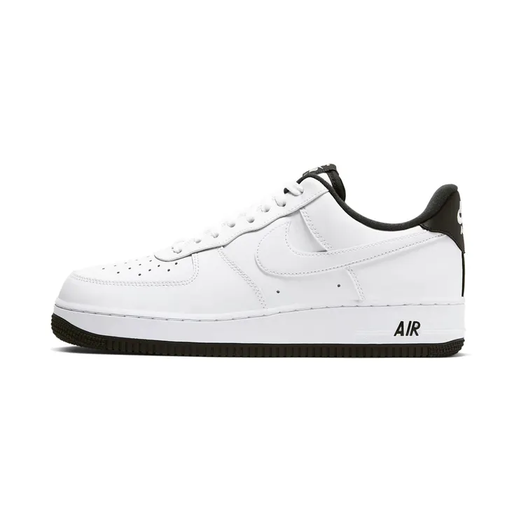 Nike Air Force 1 ’07 “White / Black” (CD0884-100)