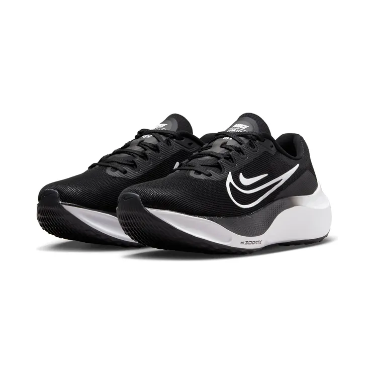 nike-zoom DM8974-001