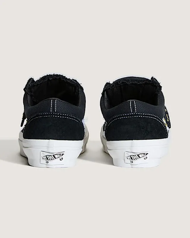 Vans Premium Old Skool 36 “Metagirl Buckle Black White” (VN000ZAZHAB)