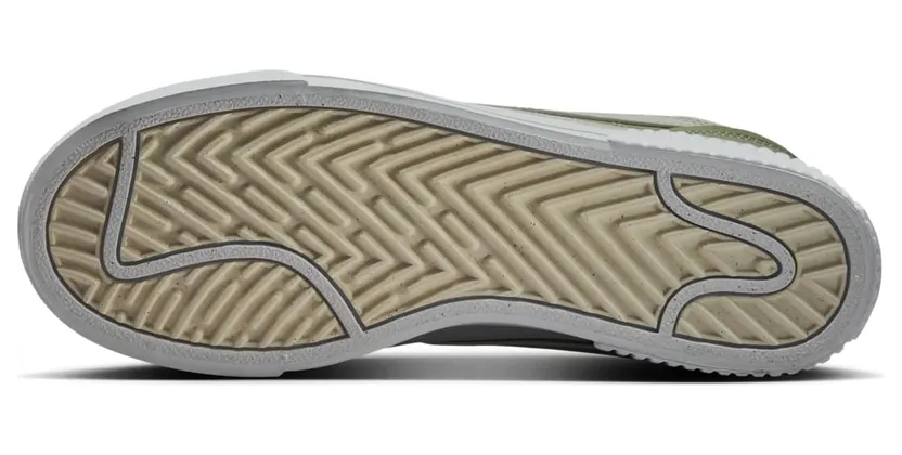nikecourt HV0834-370