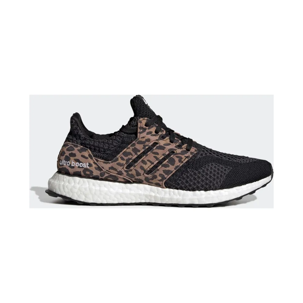 adidas Ultraboost DNA 5.0 Laufschuh Core Black / Core Black / Carbon (HP9558)