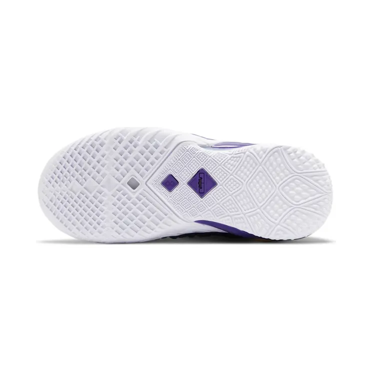 nike-lebron-18 CW2760-004