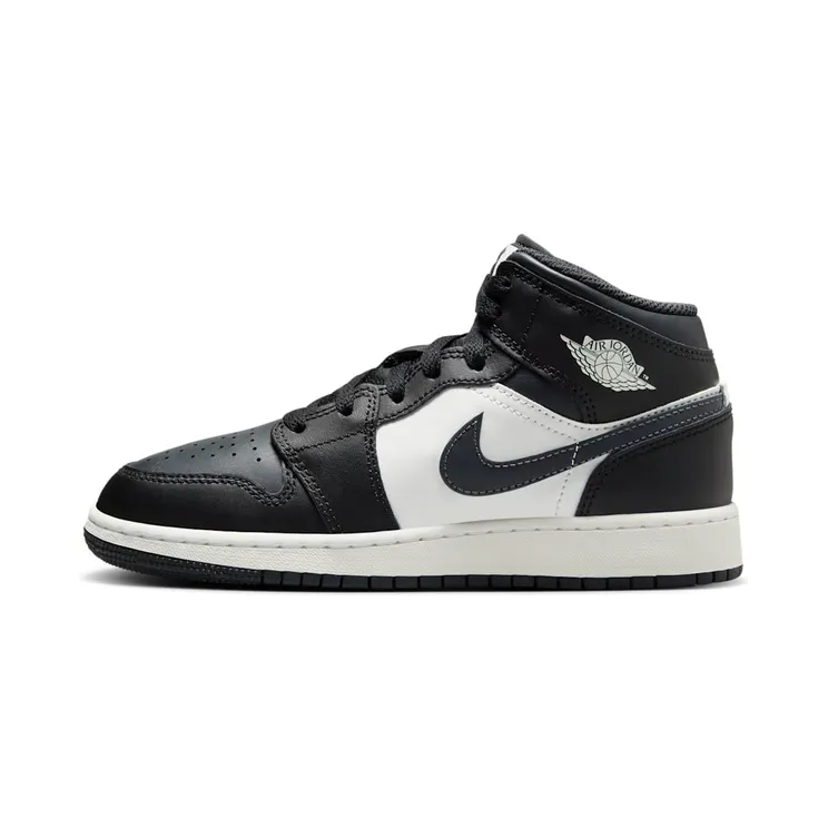 Jordan 1 Mid GS “Off Noir Toe” (DQ8423-010)