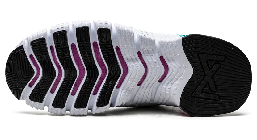 nike-free CJ6314-120