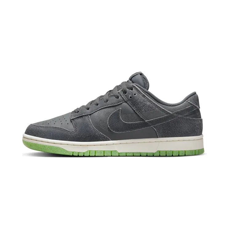 Nike Dunk Low SE Halloween – Cauldron “Iron Grey / Scream Green / Ghost Green / Phantom” (DQ7681-001)