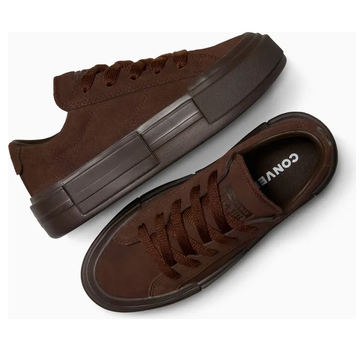 converse-sneaker A16605C
