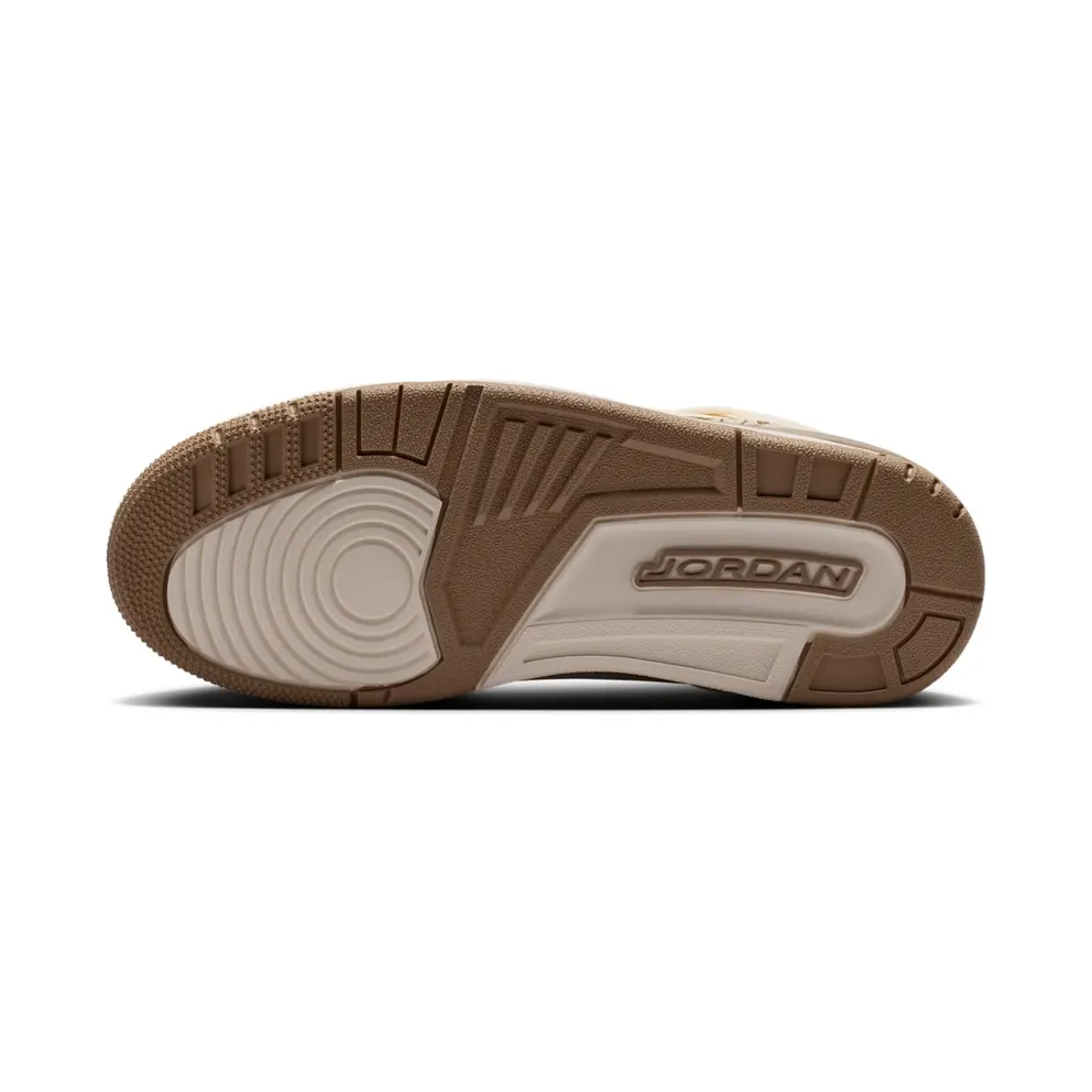 Jordan Spiz’ike Low – “Pale Ivory / Legend Light Brown / Khaki” (IR1836-100)