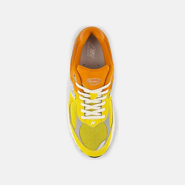 new-balance-2002r M2002RPA