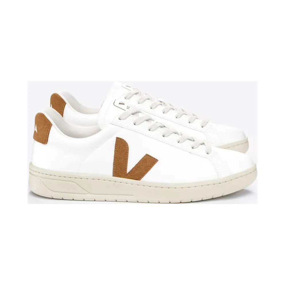 VEJA Urca low-top – White (UC0703151A)